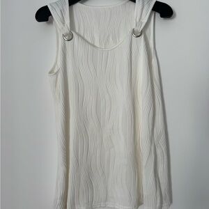 Elegant White Sleeveless Top